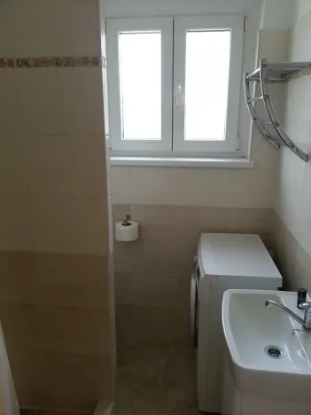Pronájem bytu 1+kk, Praha - Vinohrady, Nad olšinami, 48 m2