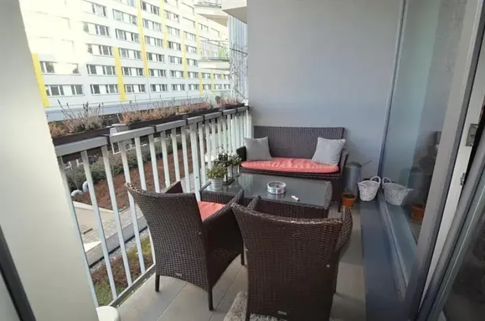 Pronájem bytu 2+1, Praha - Malešice, Počernická, 61 m2