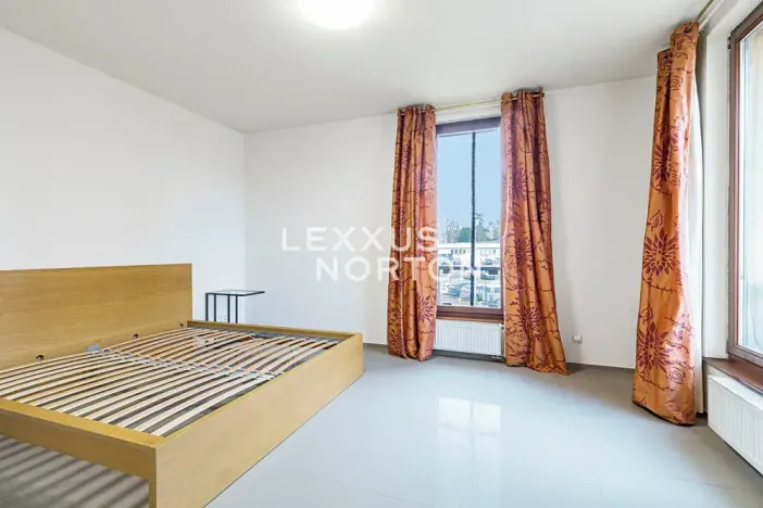 Pronájem bytu 2+kk, Praha - Bubeneč, Mlýnská, 79 m2