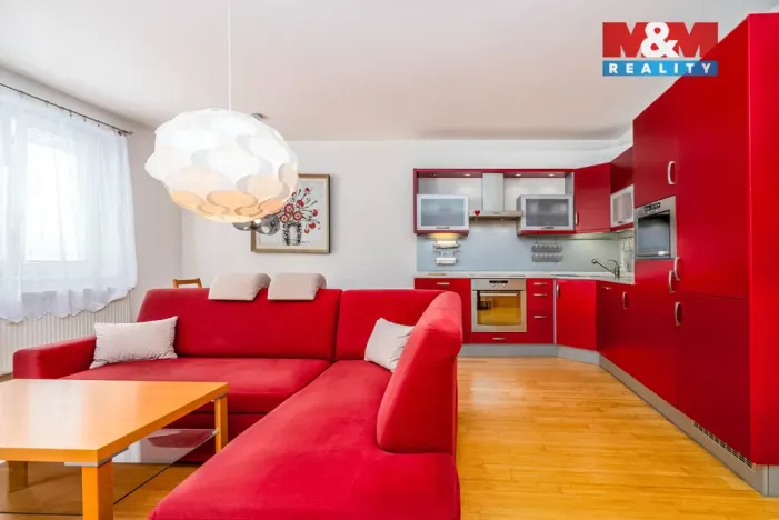 Prodej bytu 2+kk, Praha - Kobylisy, U třešňovky, 57 m2