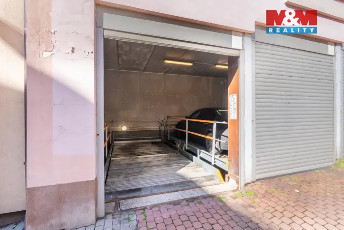 Prodej bytu 2+kk, Praha - Kobylisy, U třešňovky, 57 m2