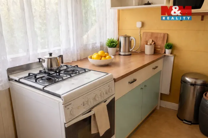 Prodej zahrady, Pardubice - Svítkov, 144 m2