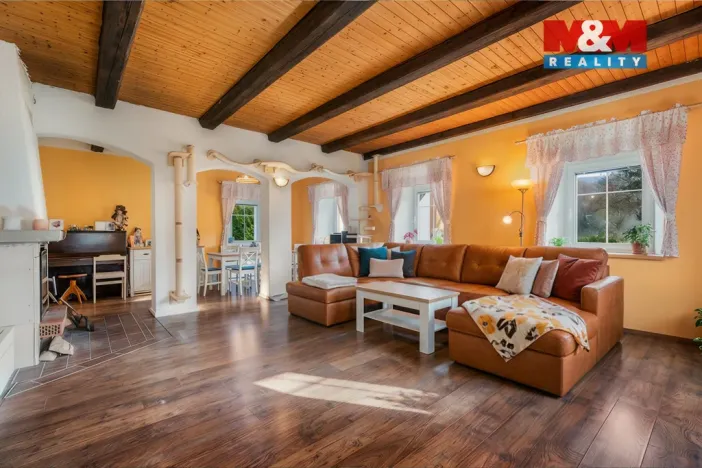 Prodej rodinného domu, Ústí nad Labem - Kojetice, 300 m2