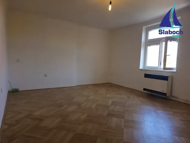 Pronájem bytu 1+1, Praha - Holešovice, Na Maninách, 37 m2