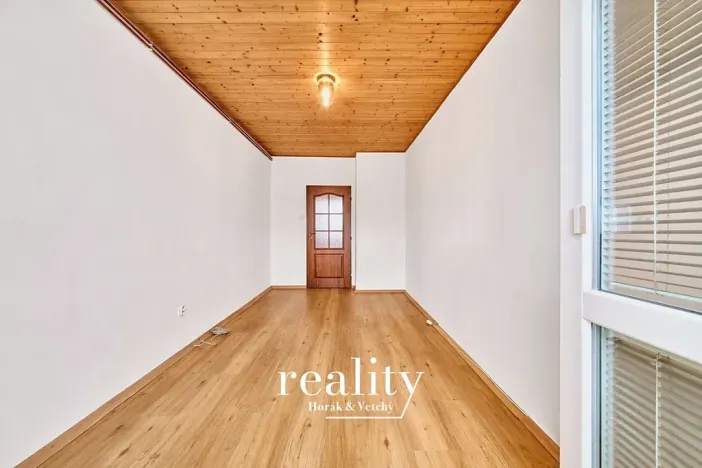 Prodej bytu 3+1, Šumná, 69 m2