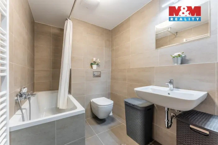 Prodej bytu 2+kk, Praha - Uhříněves, Karla Guta, 48 m2