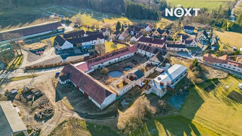 Prodej zemědělské usedlosti, Křemže, 1400 m2