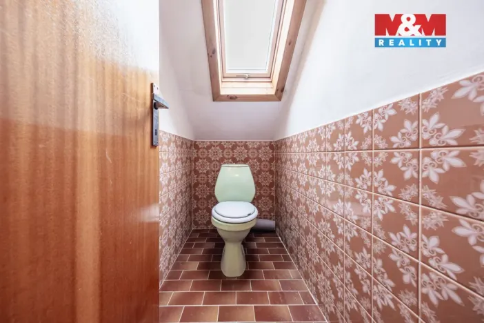 Prodej rodinného domu, Bechyně - Hvožďany, 230 m2