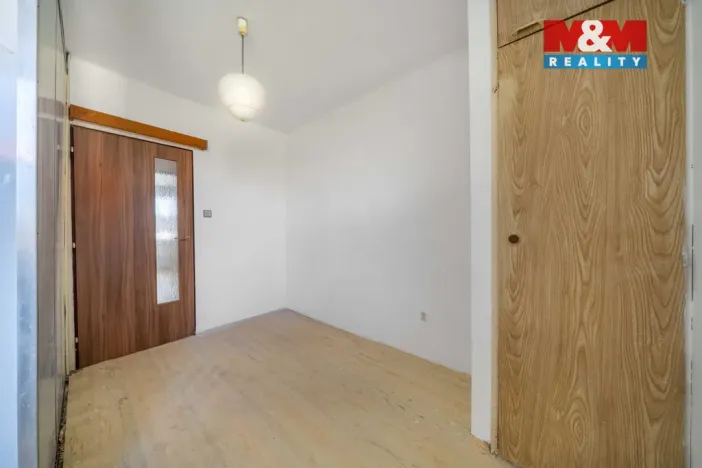 Prodej bytu 3+1, Domažlice, Ladova, 76 m2