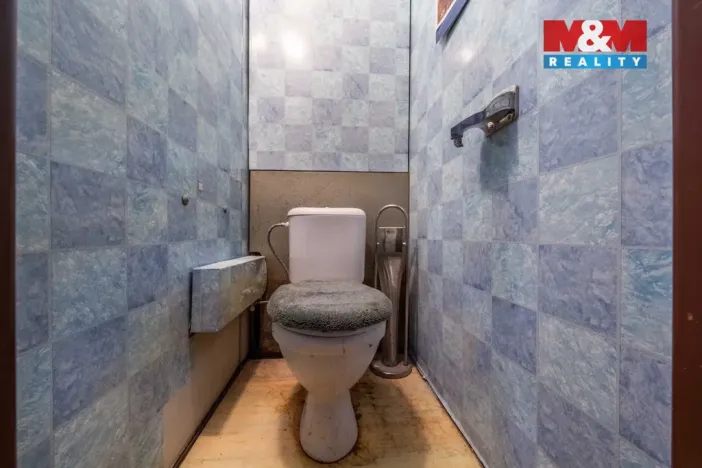 Prodej bytu 3+1, Domažlice, Ladova, 76 m2