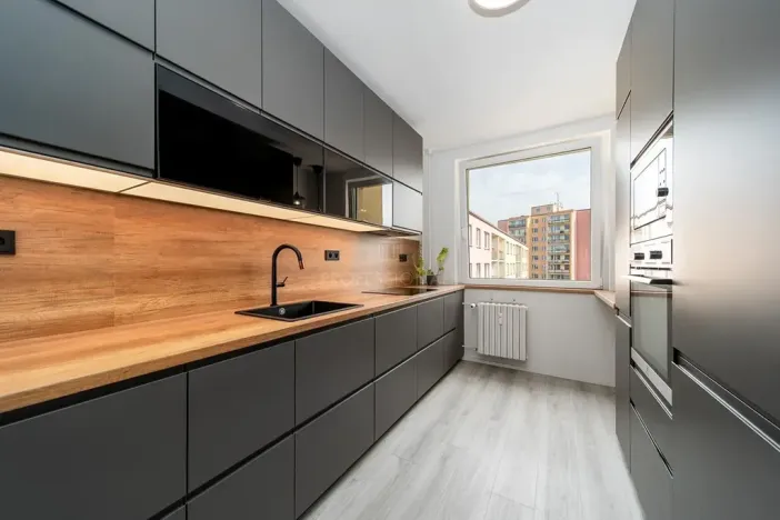 Pronájem bytu 3+1, Praha - Hlubočepy, Peškova, 74 m2