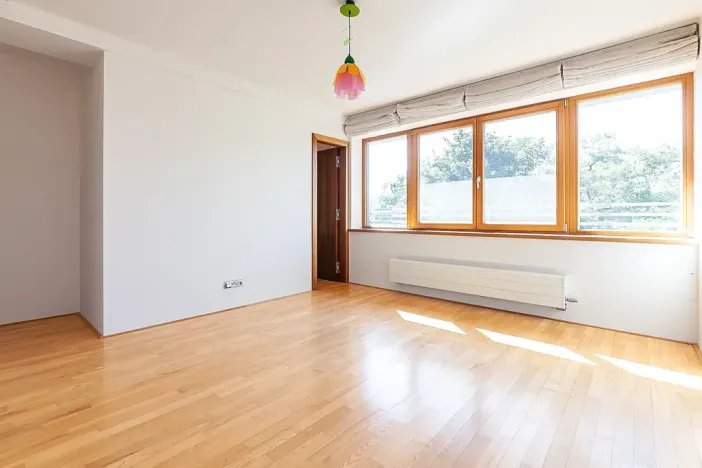 Prodej rodinného domu, Úholičky, Nade Dvorem, 192 m2