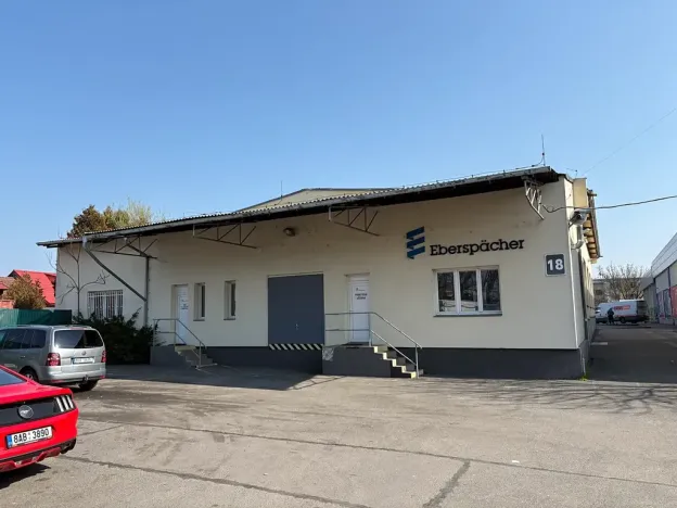 Pronájem výrobních prostor, Praha - Horní Počernice, Náchodská, 634 m2