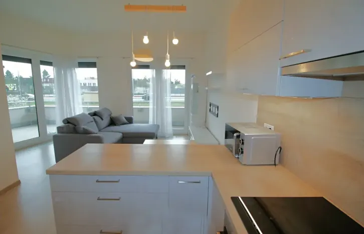 Pronájem bytu 2+kk, Praha - Kamýk, Zimova, 64 m2