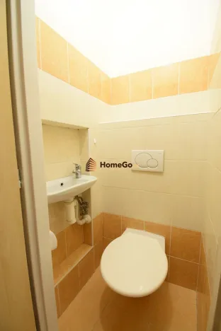 Pronájem bytu 1+kk, Praha - Vršovice, Sevastopolská, 15 m2