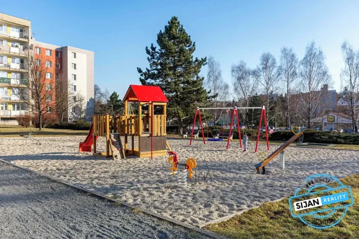 Pronájem bytu 2+1, Vítkov, Budišovská, 48 m2