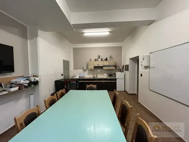 Prodej skladu, Jetřichov, 1100 m2