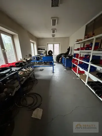 Prodej skladu, Jetřichov, 1100 m2