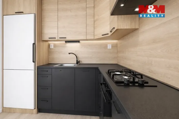 Prodej bytu 1+1, Ostrava - Poruba, Ježkova, 27 m2