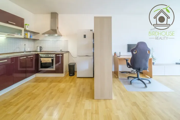 Prodej bytu 2+kk, Plzeň - Skvrňany, Waltrova, 72 m2