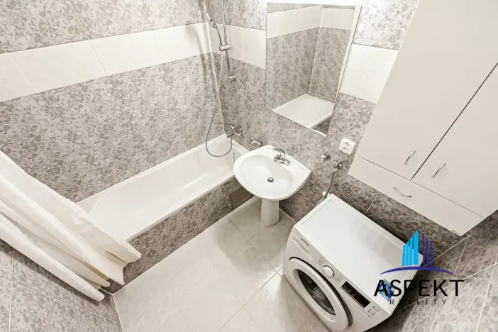 Pronájem bytu 3+1, Praha - Vinohrady, Londýnská, 105 m2