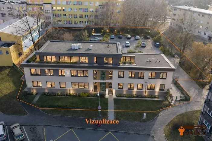 Prodej kanceláře, Havířov, Komunardů, 680 m2