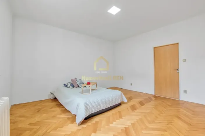 Prodej bytu 2+kk, Ostrava, Alšovo náměstí, 51 m2