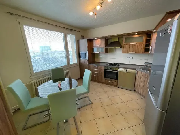 Prodej bytu 2+1, Pardubice, Palackého třída, 71 m2