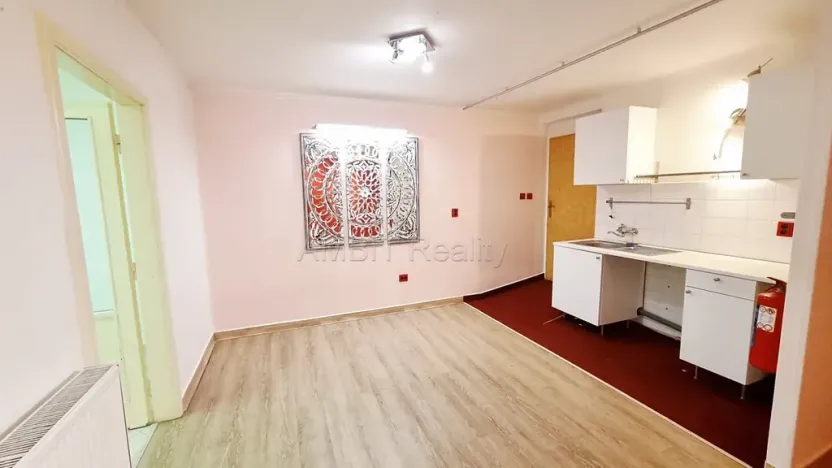 Pronájem kanceláře, Praha - Řepy, Žalanského, 53 m2