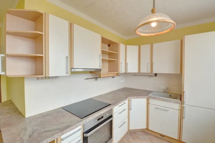 Prodej bytu 3+1, Kolín, Na Magistrále, 61 m2