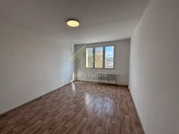 Pronájem bytu 2+1, Kaznějov, 57 m2