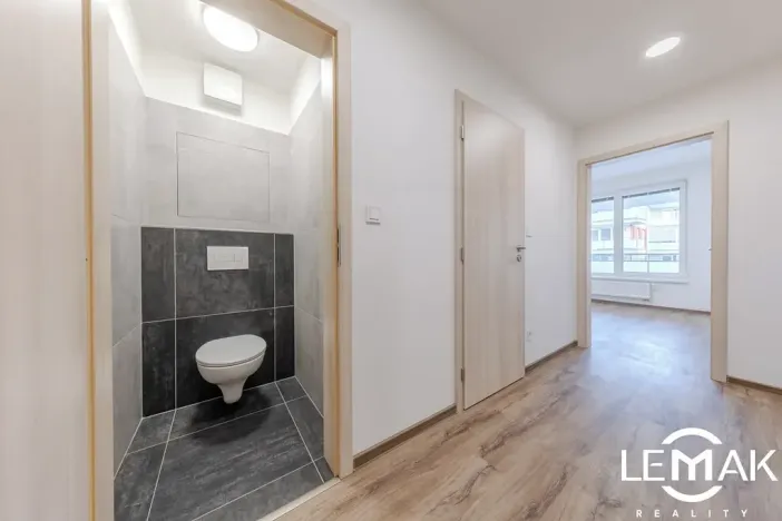 Pronájem bytu 2+kk, Olomouc, Janského, 59 m2