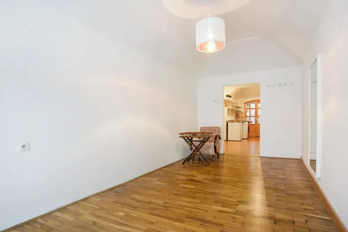 Pronájem bytu 2+kk, Praha - Vinohrady, Americká, 35 m2