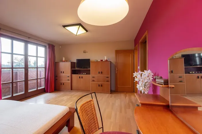 Prodej rodinného domu, Ohrobec, Oblouková, 452 m2