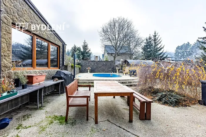 Prodej podílu rodinného domu, Chabařovice, 333 m2