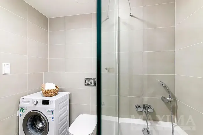 Prodej bytu 1+kk, Praha - Holešovice, Argentinská, 40 m2