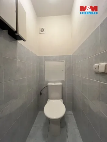 Pronájem bytu 1+kk, Zlín, Na Honech I, 30 m2