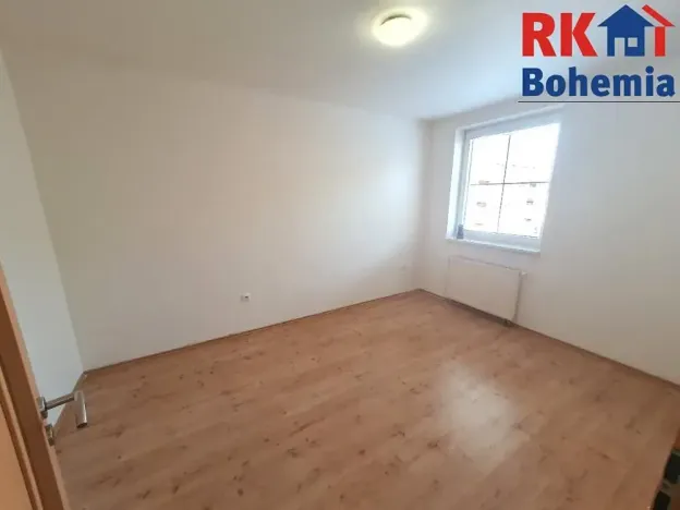 Pronájem bytu 2+kk, Benátky nad Jizerou, náměstí 17. listopadu, 42 m2