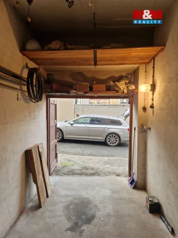 Prodej garáže, Praha - Žižkov, Křivá, 13 m2
