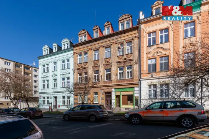 Prodej bytu 4+1, Karlovy Vary, Wolkerova, 146 m2