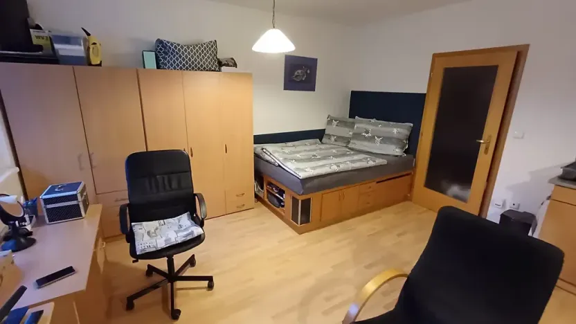 Pronájem bytu 1+kk, Praha - Kunratice, Velké Kunratické, 33 m2