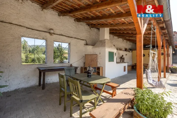 Prodej rodinného domu, Očihov - Očihovec, 500 m2