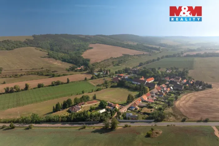 Prodej rodinného domu, Očihov - Očihovec, 500 m2