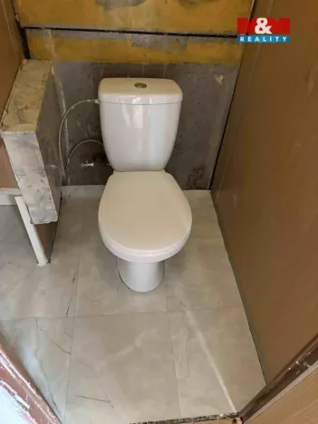 Pronájem bytu 1+1, Děčín, Budapešťská, 42 m2