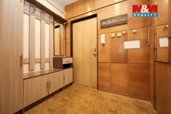 Prodej bytu 2+1, Hanušovice, Školní, 60 m2