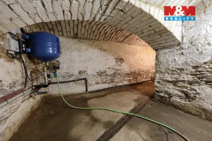 Prodej skladu, Křelovice - Pakoslav, 482 m2