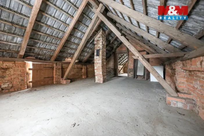 Prodej rodinného domu, Křelovice - Pakoslav, 482 m2