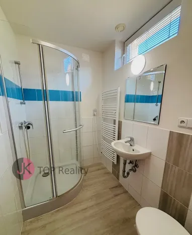 Pronájem rodinného domu, Praha - Uhříněves, Vlárská, 100 m2