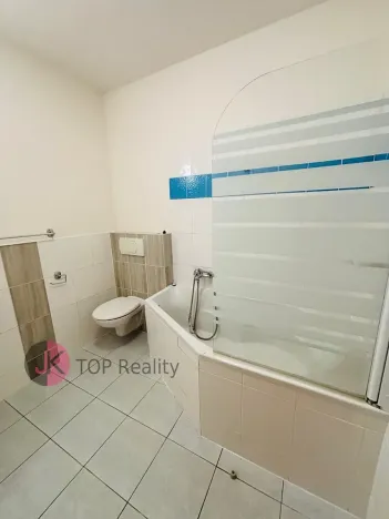 Pronájem rodinného domu, Praha - Uhříněves, Vlárská, 100 m2