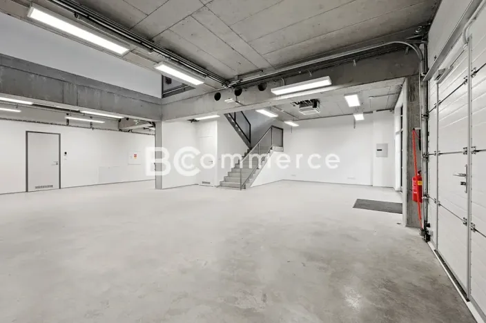 Pronájem obchodního prostoru, Brno, Svatopetrská, 203 m2